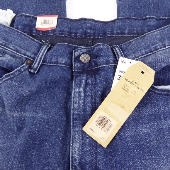 Levi’s Strauss 550 Relaxed Stretch Denim Jeans NWT - Picture 3 of 6